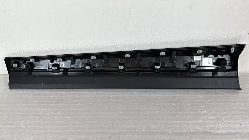 FRONT Door Lower Molding Right Black Tucson N-Line 21-22 HYBRID 23-24 87722N9CA0