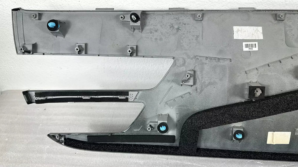 21-22 GENESIS G80 ⭐GENUINE⭐ Rear Tail Finish Panel 87380T1030