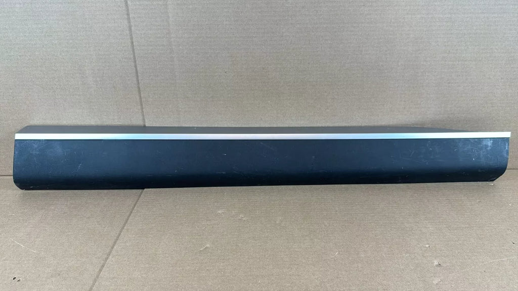 ⭐OEM⭐ Front Door Lower Molding Garnish RIGHT for 20-2022 Palisade 87722S8000 SPC