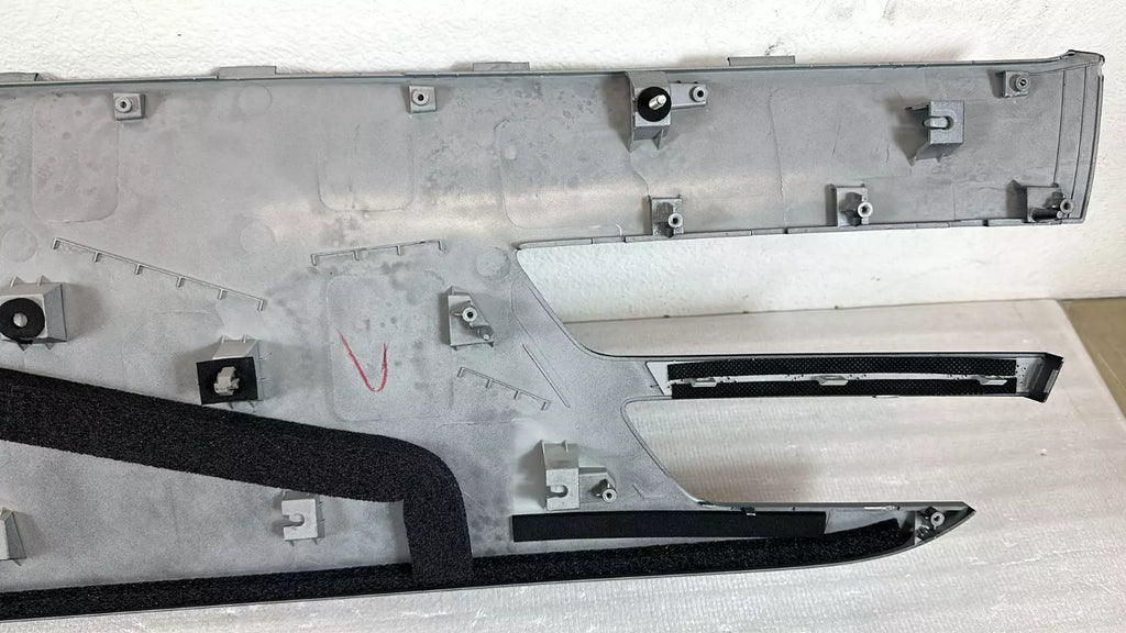 21-22 GENESIS G80 ⭐GENUINE⭐ DECKLID TRUNK LID TRIM MOLDING 87370T1030 URA