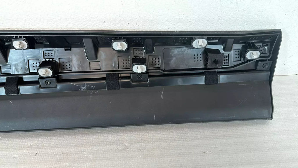 FRONT Door Lower Molding LEFT Black Tucson N-Line 21-22 HYBRID 23-24 87721N9CA0