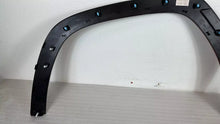 Load image into Gallery viewer, ⭐GENUINE⭐ 22-2023 Hyundai Tucson FRONT Fender Wheel Molding RIGHT 87712N9CA0 R2P