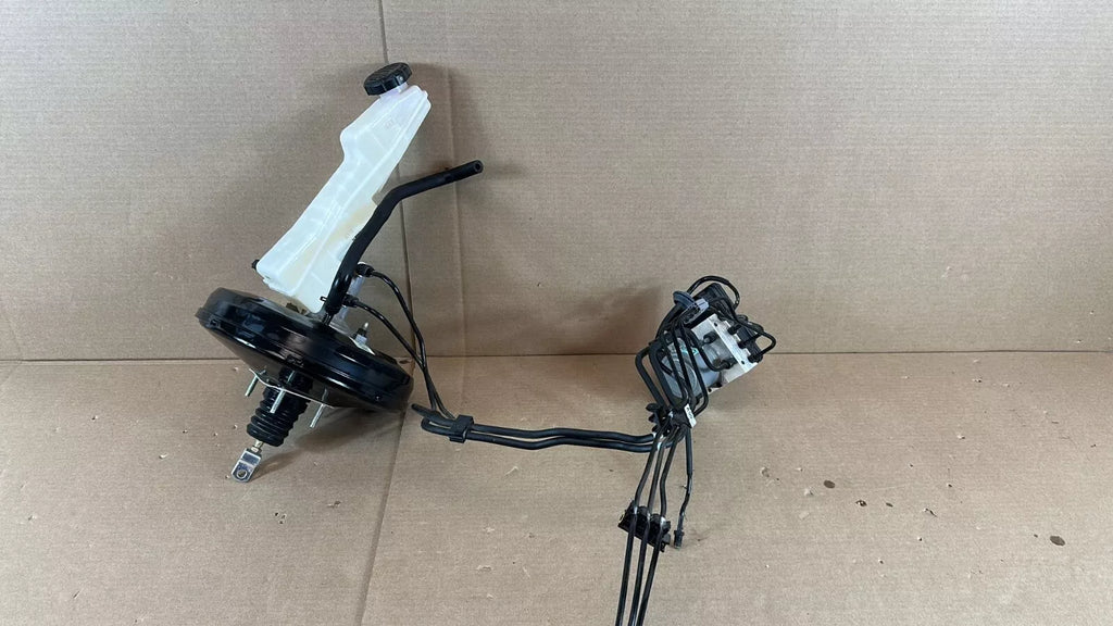 2022 - 2024 KIA CARNIVAL ABS + BRAKE PUMP MODULE UNIT + Pipes