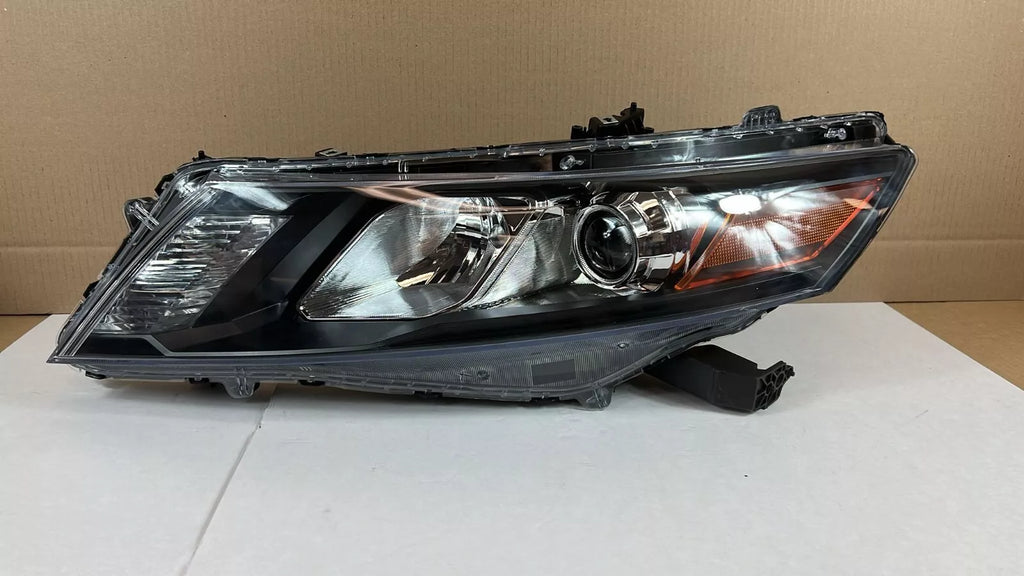 2013- 2015 Honda Accord Crosstour LH Left Driver Side Halogen Headlight Assembly