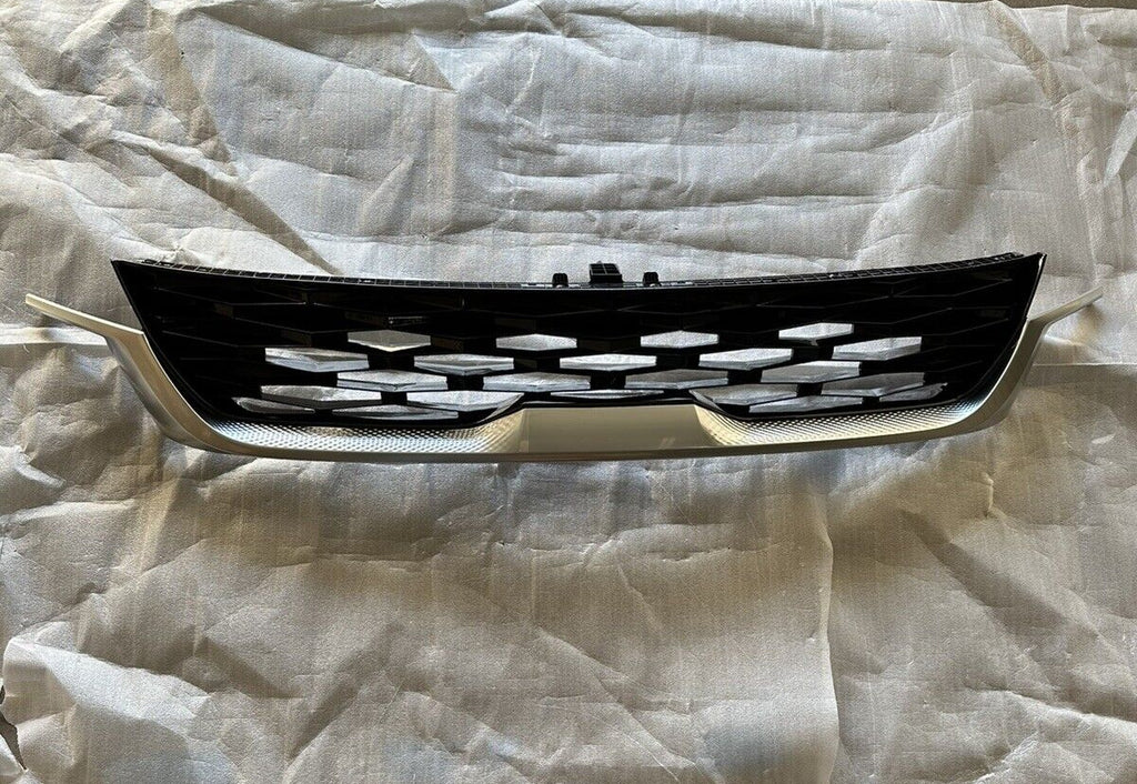 GENUINE Front  BLACK Grille for 2020-2022 Kia Seltos 86350Q5000