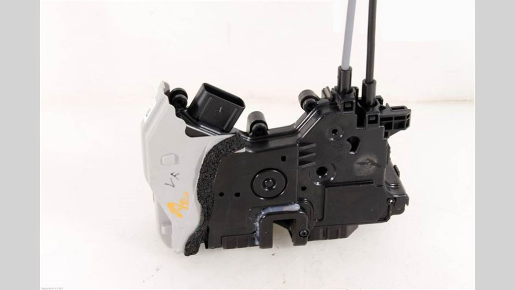 ⭐GENUINE⭐ FRONT Door Lock Actuator LEFT DRIVER For Hyundai Kona 18-20 81310J9000