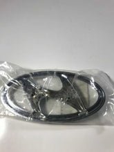 Load image into Gallery viewer, EMBLEM FRONT GRILLE LOGO (H) GENUINE! FOR HYUNDAI SANTA FE 2012 863002BAA0