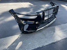 Load image into Gallery viewer, ⭐GENUINE⭐ 2022-2023 Genesis GV70 Front Bumper with lower grille