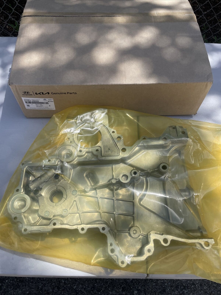 ⭐GENUINE⭐COVER ASSY-TIMING CHAIN OIL PUMP SOUL FORTE ELANTRA 2006-11 213502B000